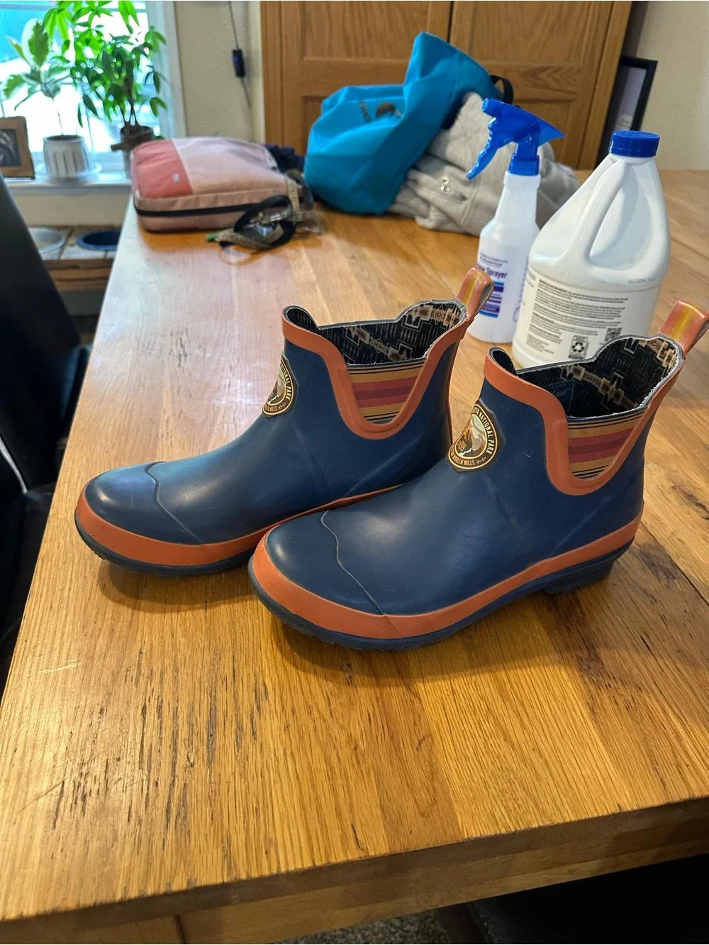 Pendleton woman’s 9  Navy Rain Boots with Rust and Yellow Stripe